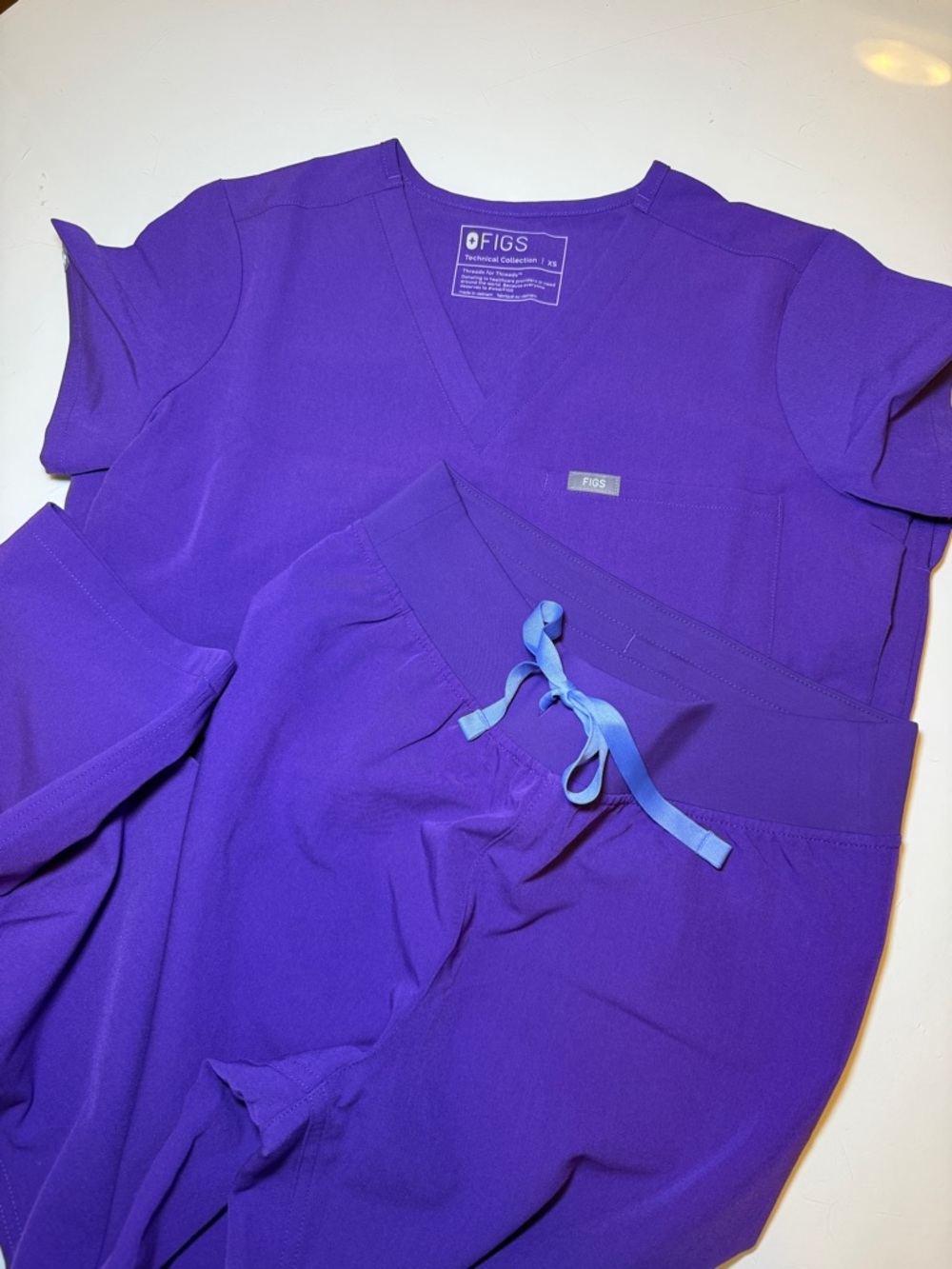 FIGS Purple Scrub Set